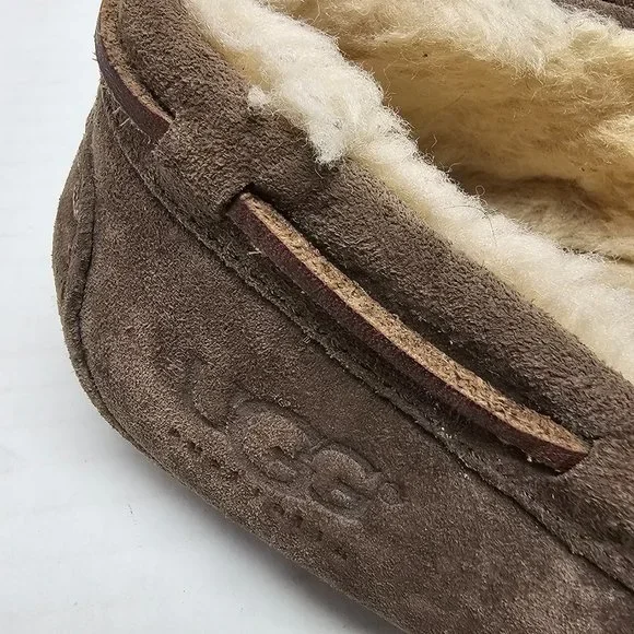 UGG Australia Womens Dakota Suede Sheepskin Moccasin Slip On Brown 5612 9 40 - Picture 3 of 15